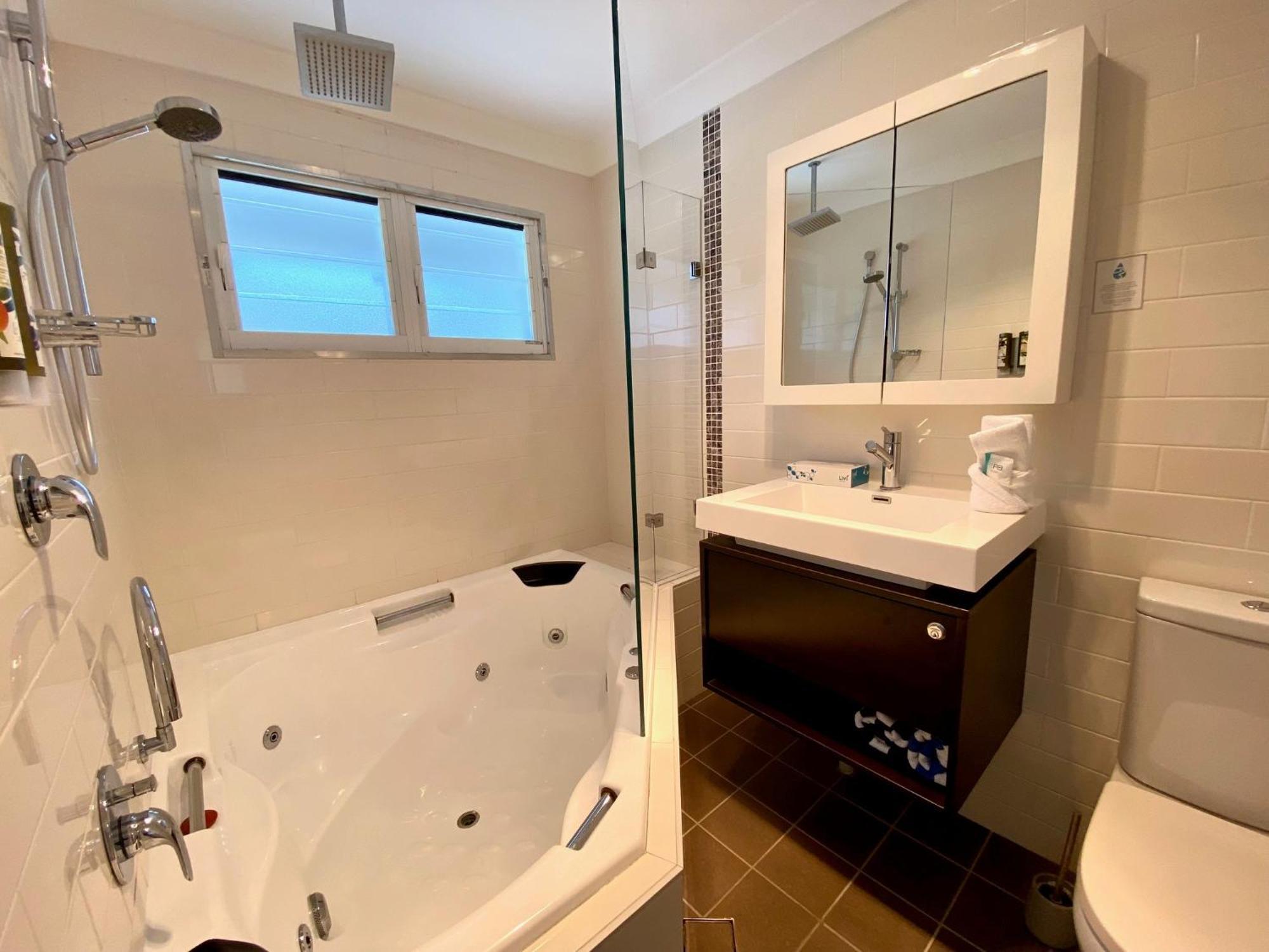 Jervis Bay Mariners Motel ฮัสกิสสัน ภายนอก รูปภาพ