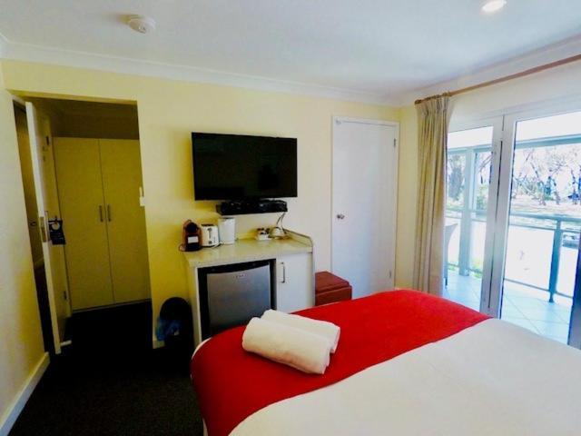 Jervis Bay Mariners Motel ฮัสกิสสัน ภายนอก รูปภาพ